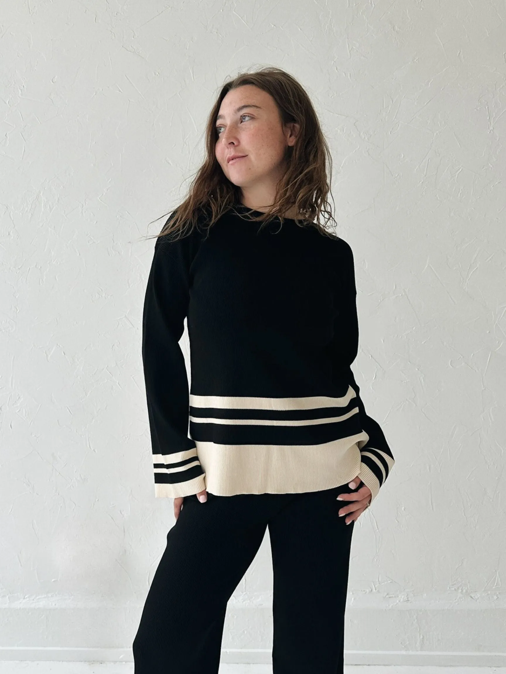 Border Strip Knit Sweater