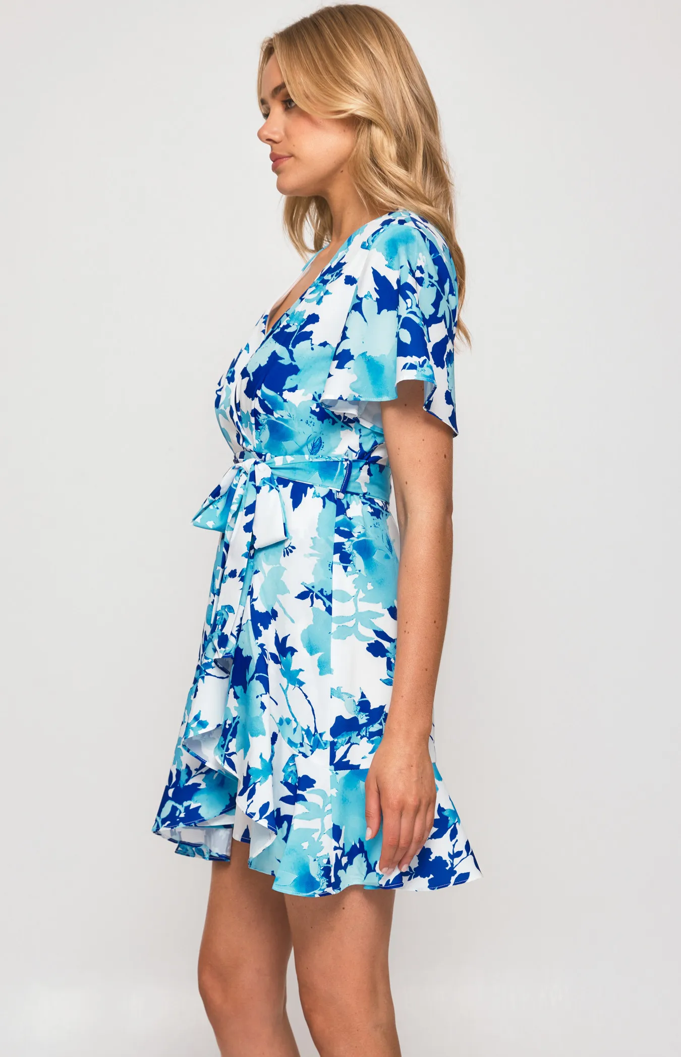 Contrast Floral Butterfly Sleeve Dress with Pleat Details (SDR596-3B)