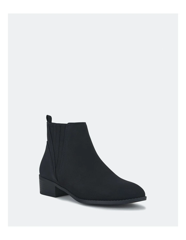 Dillion Boots in Black