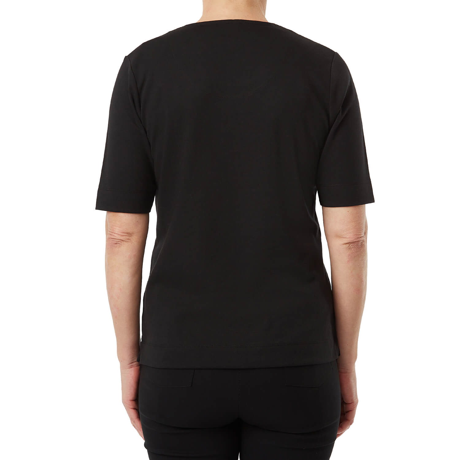 Essential T-Shirt - Black