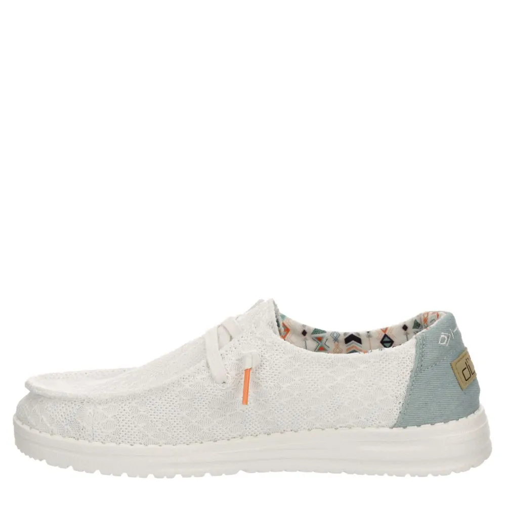 HEYDUDE  WOMENS WENDY BOHO SLIP ON SNEAKER