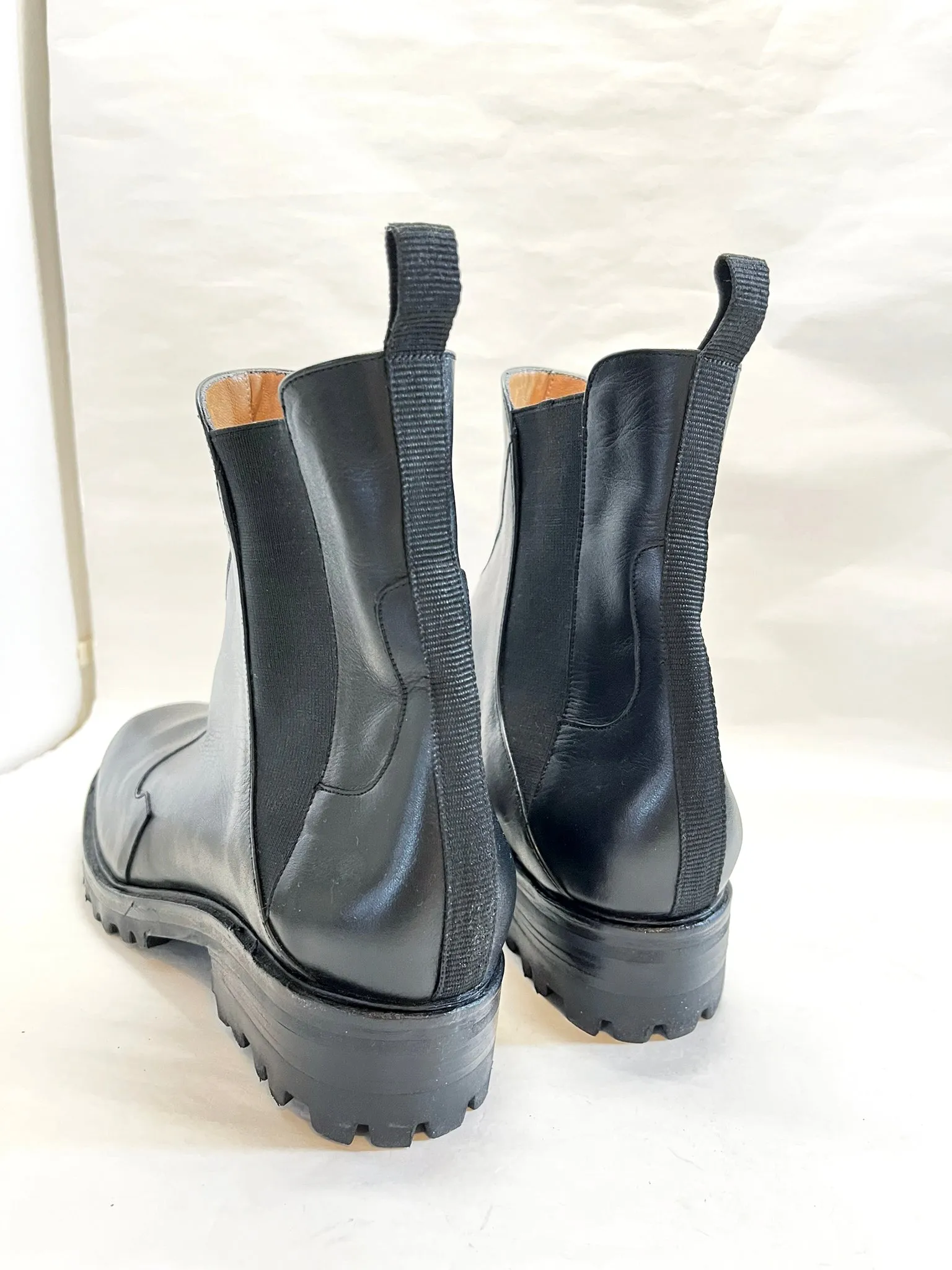 High Nerea Boot in Black Size 37