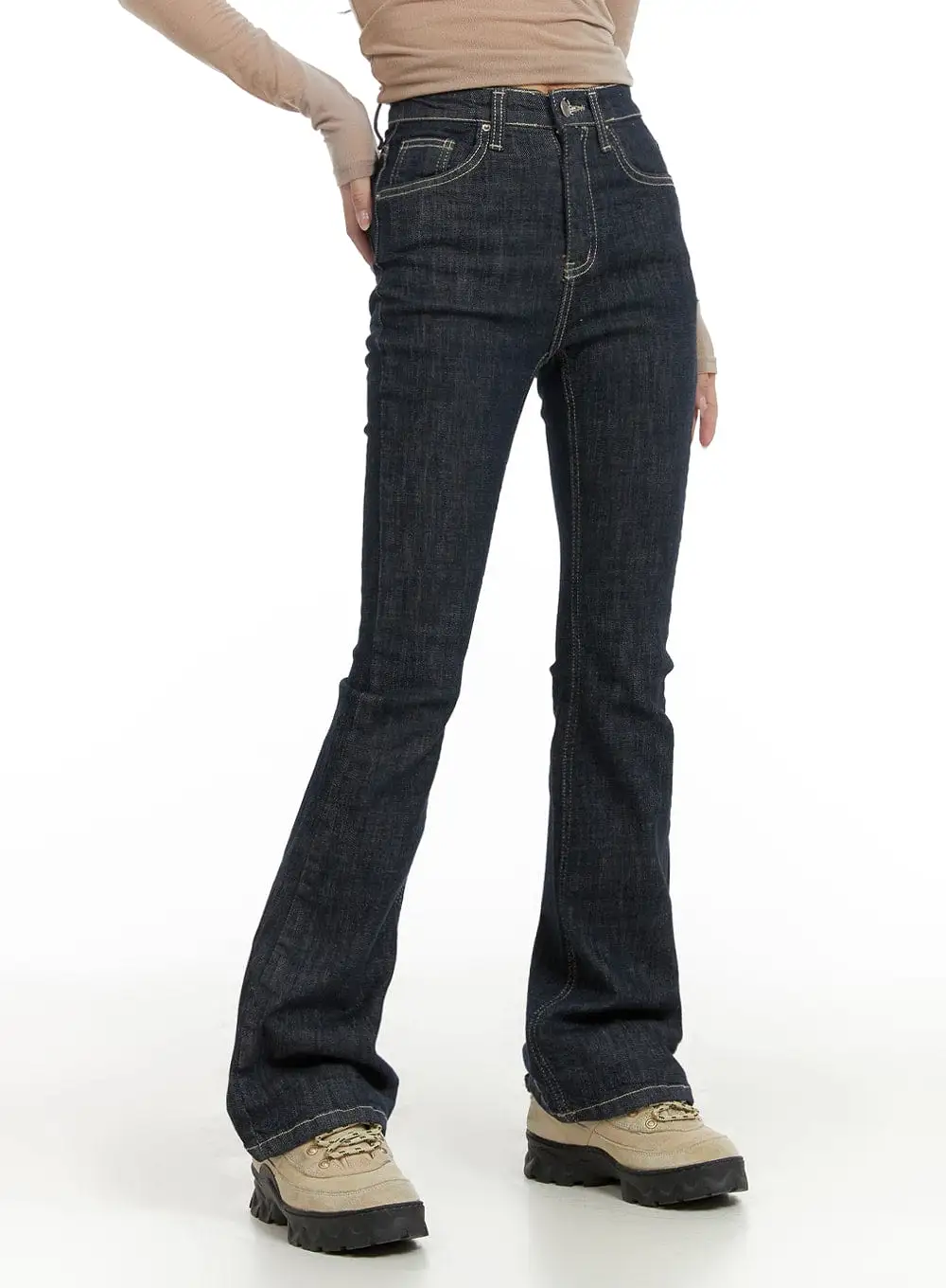 High Rise Slim-Fit Bootcut Jeans CA403