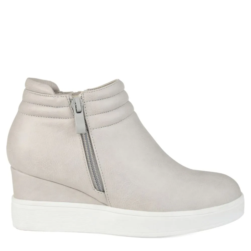 Journee Collection  WOMENS REMMY WEDGE SNEAKER