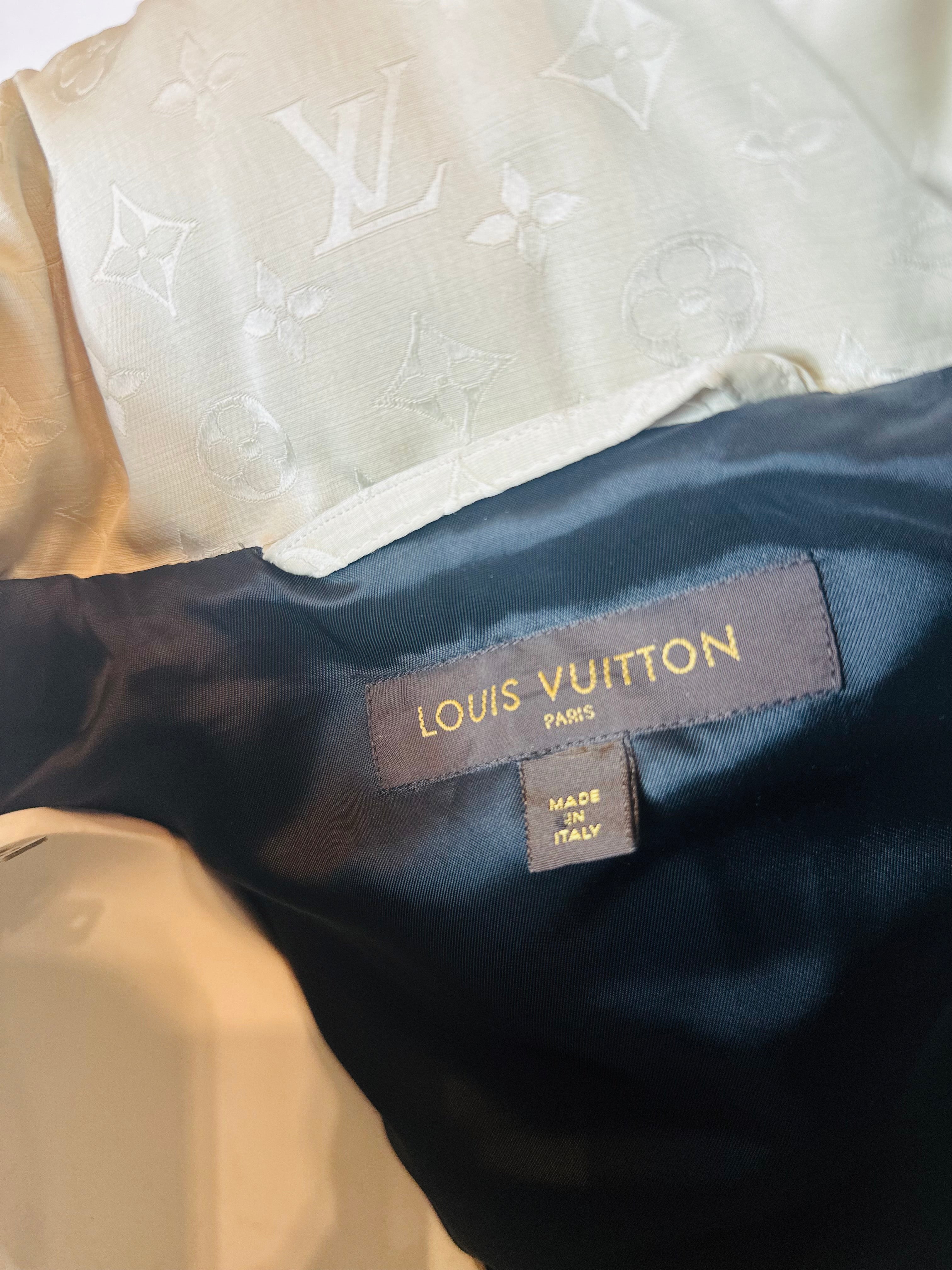 LOUIS VUITTON - PUFFER JACKET LOGO LV BEIGE SIZE 36 FR