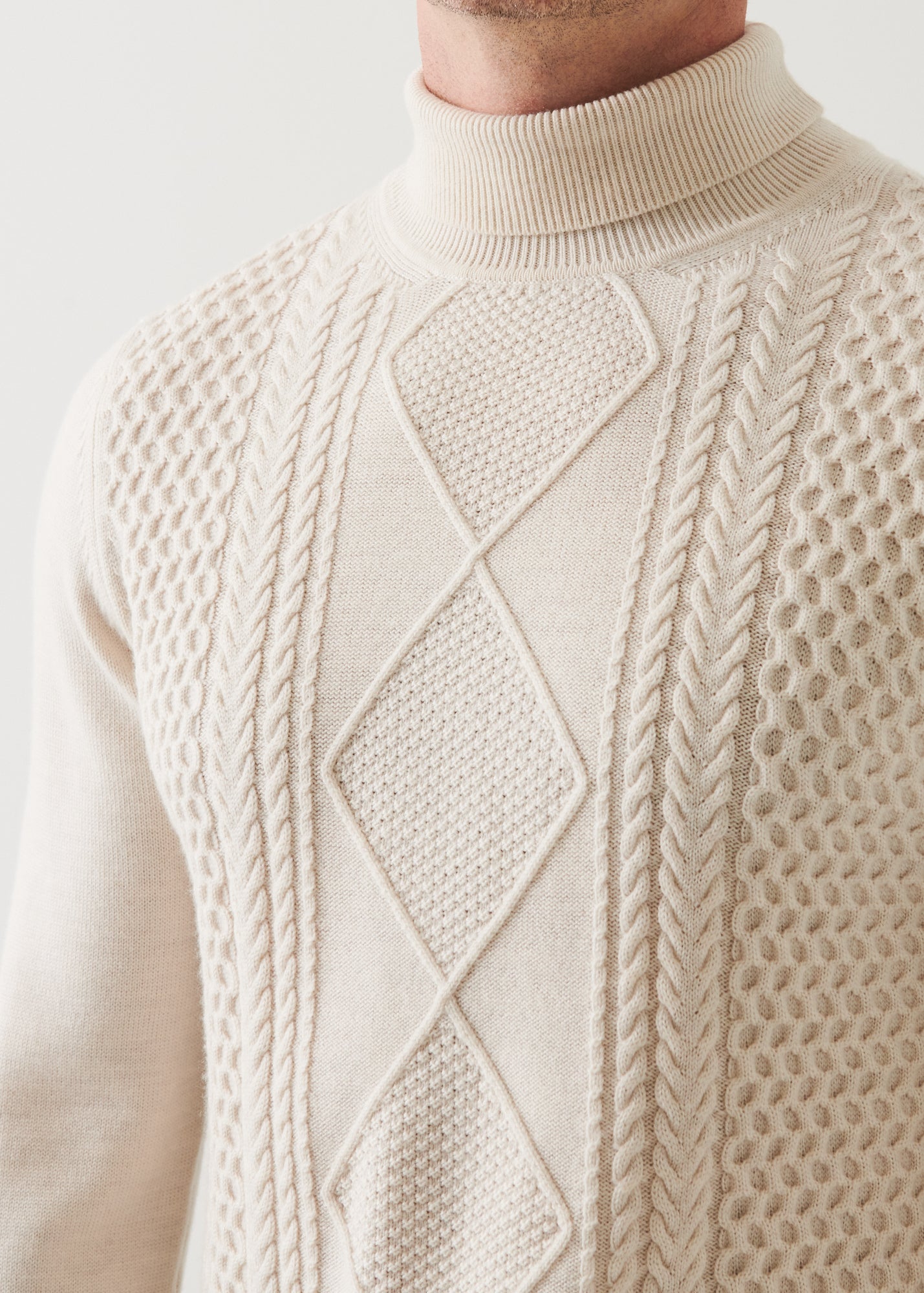 MERINO TEXTURED KNIT SWEATER