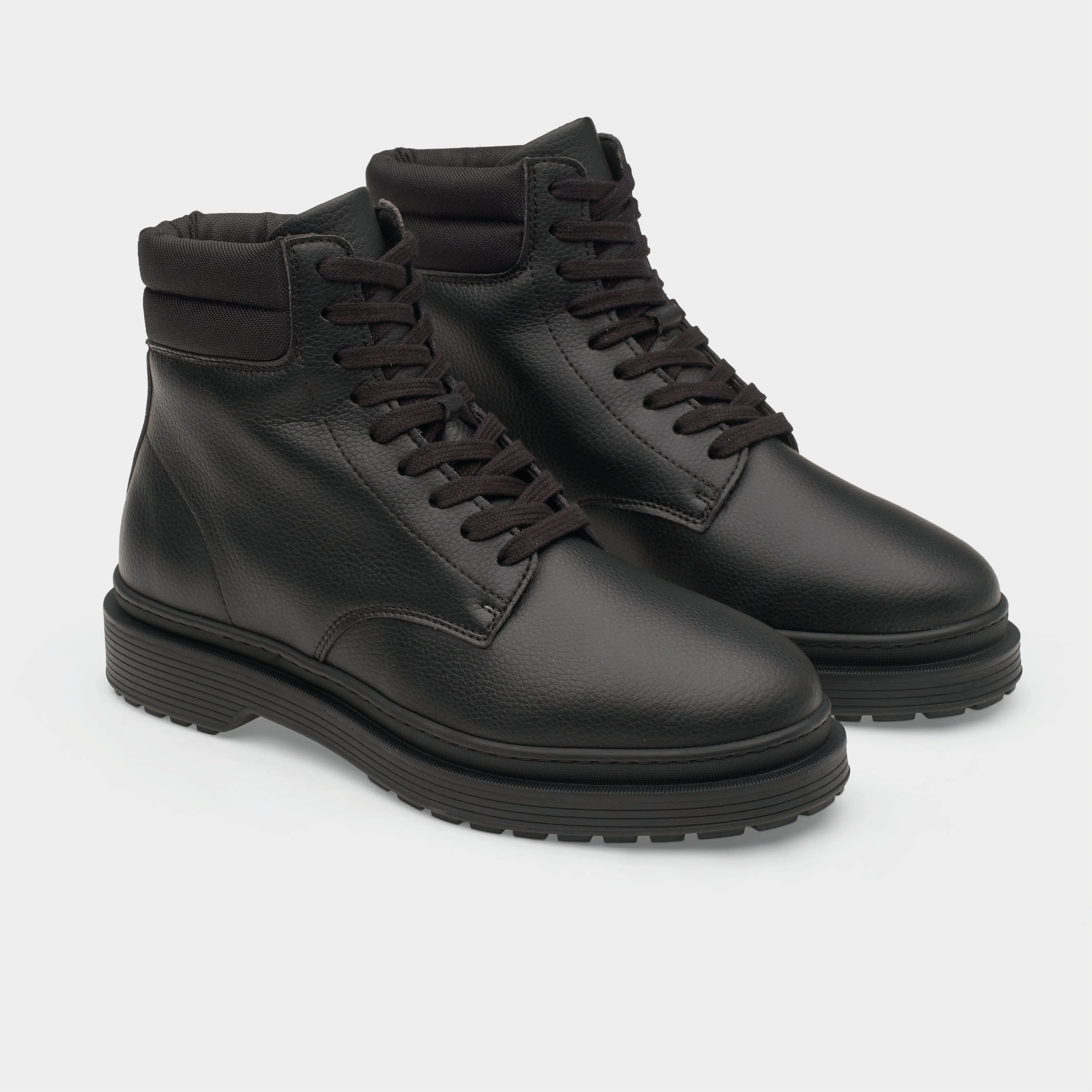 Revenge V2 Sustainable Boot - Black