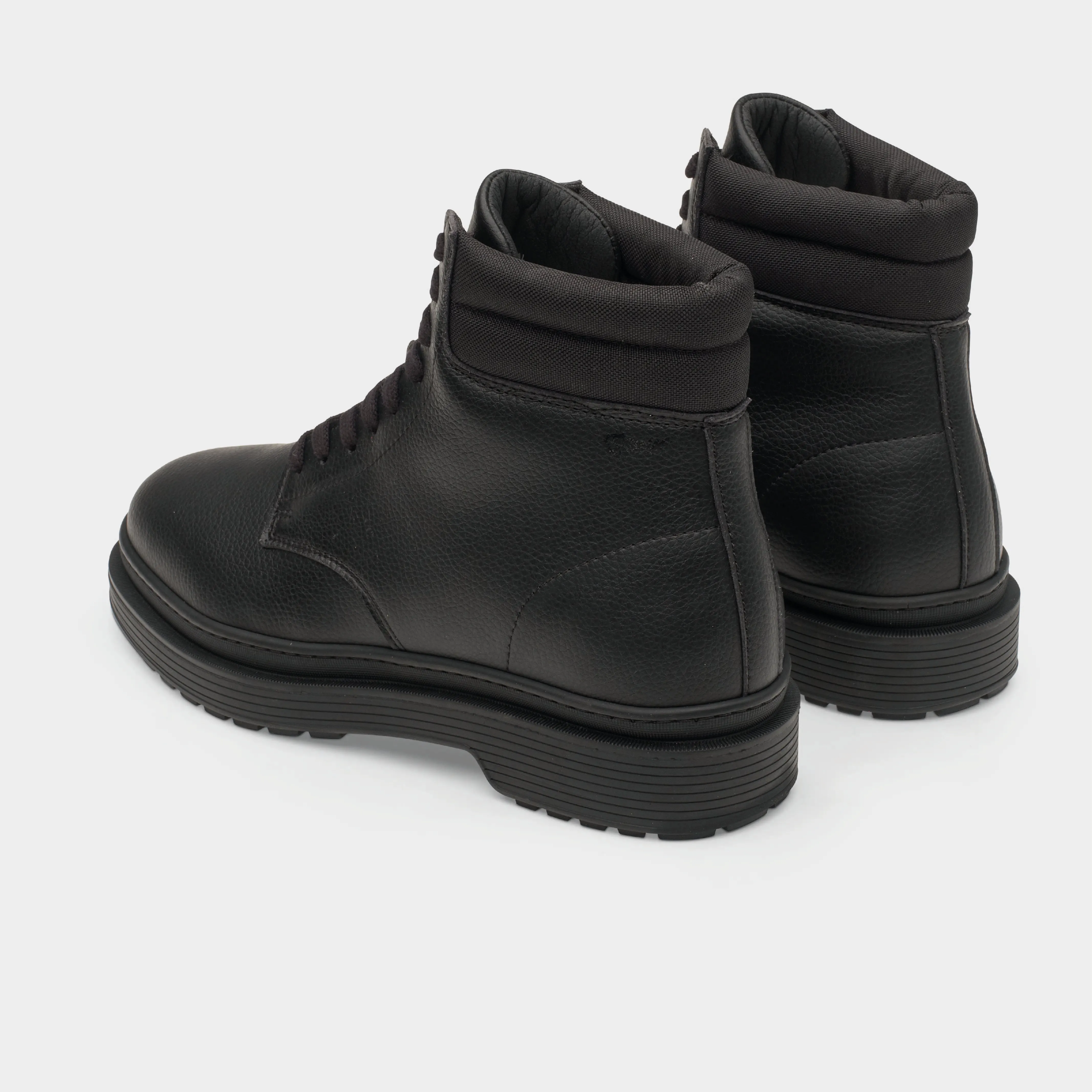 Revenge V2 Sustainable Boot - Black