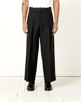 St. 806 Pant in Black