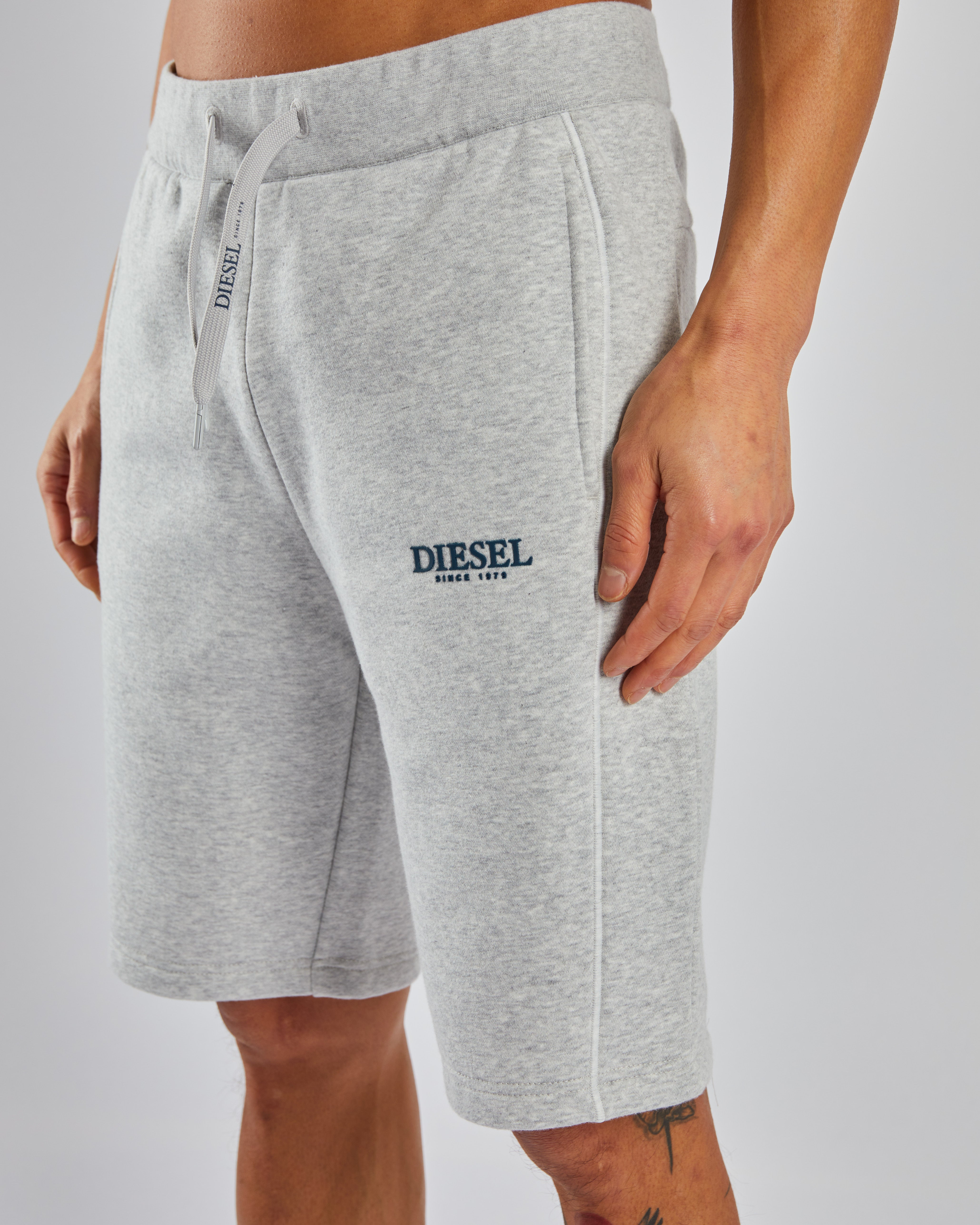 Tiago Short Grey Marl