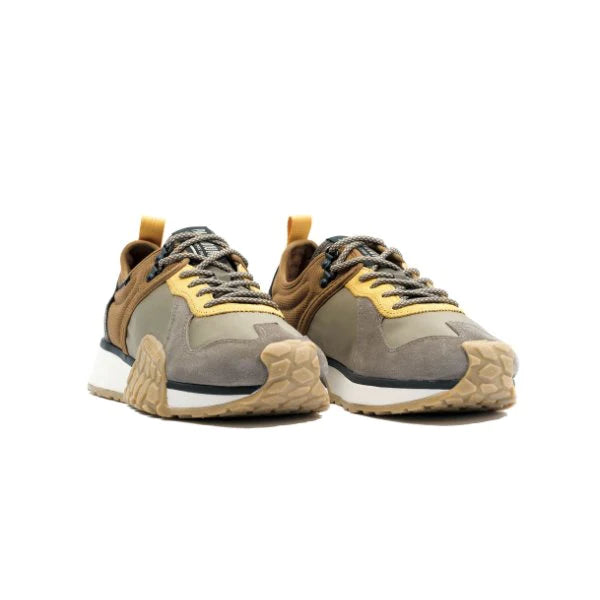 Troop Runner Sneaker*