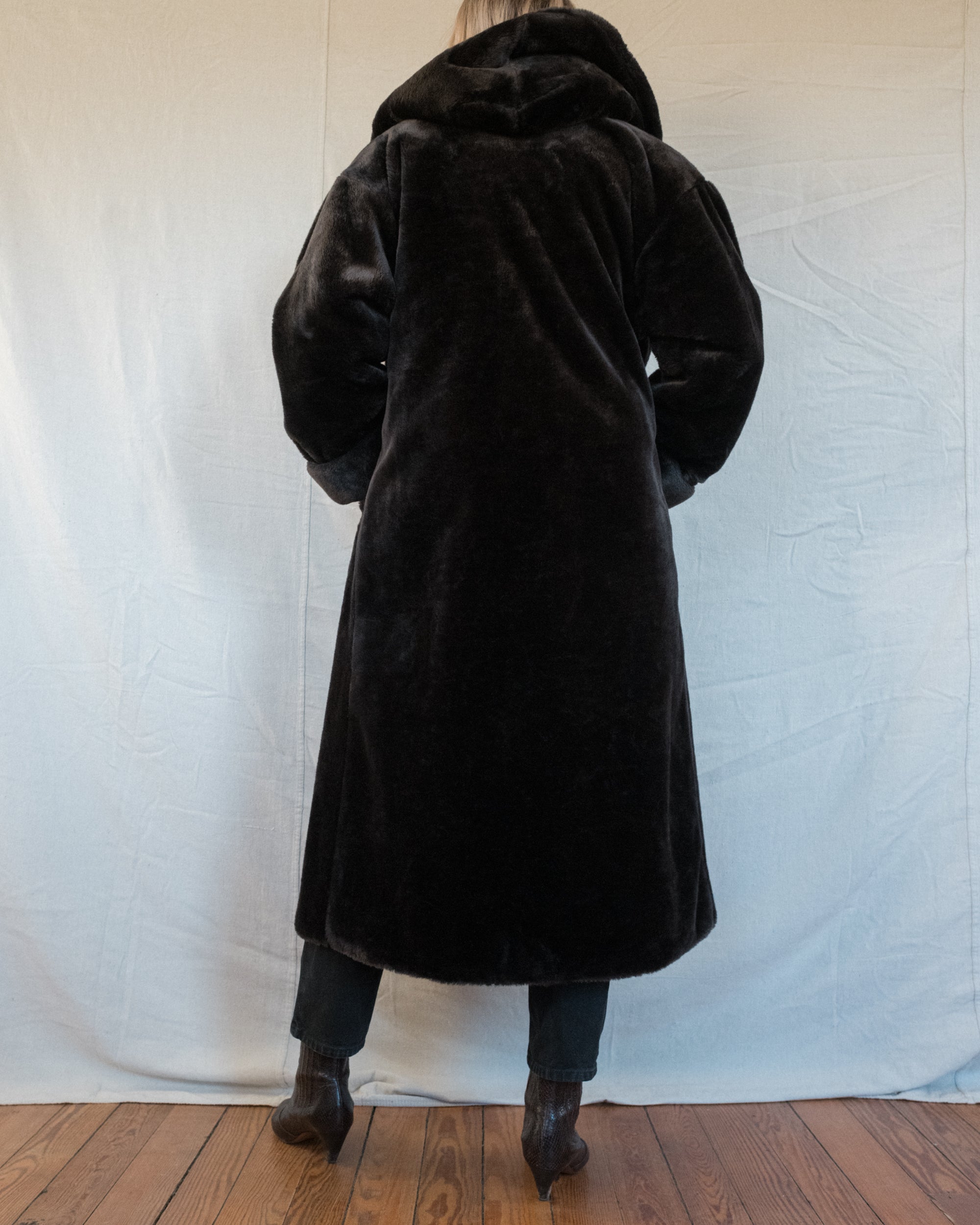 Vintage Chocolate Plush Coat (M)